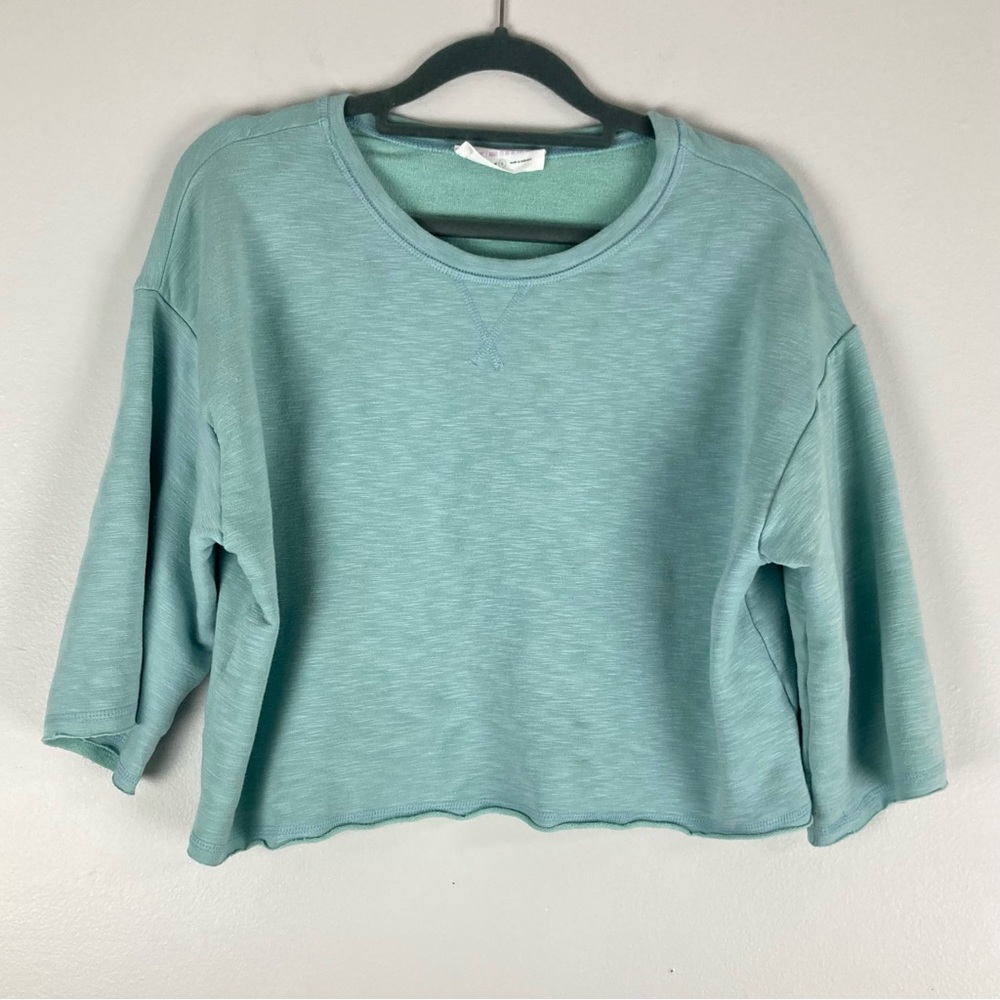 Active wear mint green cropped top size large .